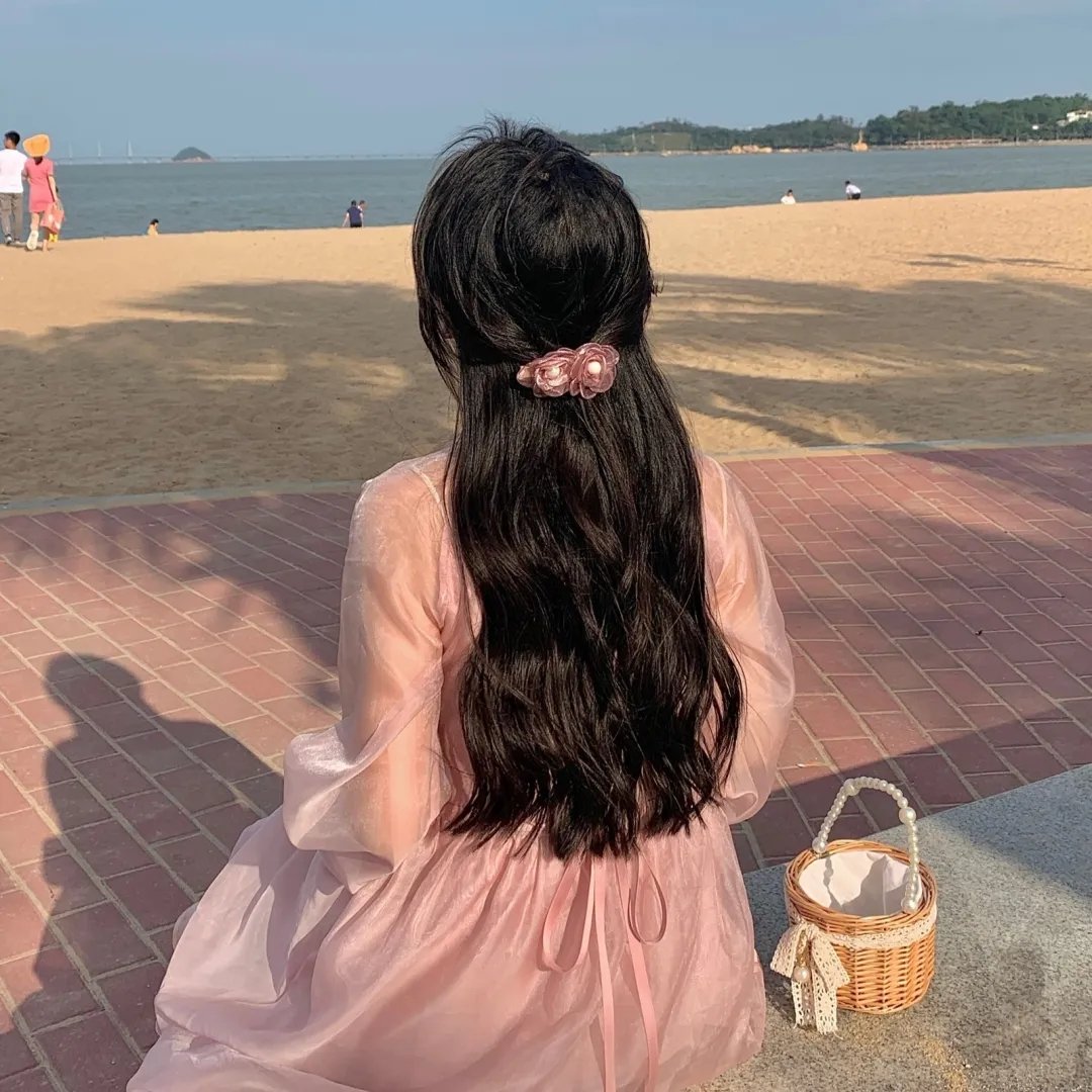 故乡：克莉莎与森林之主